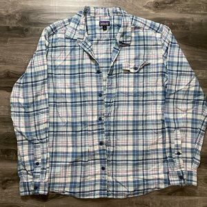 Patagonia Long-Sleeved Shirt